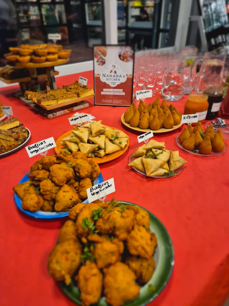 feestelijke hapjes bestellen
